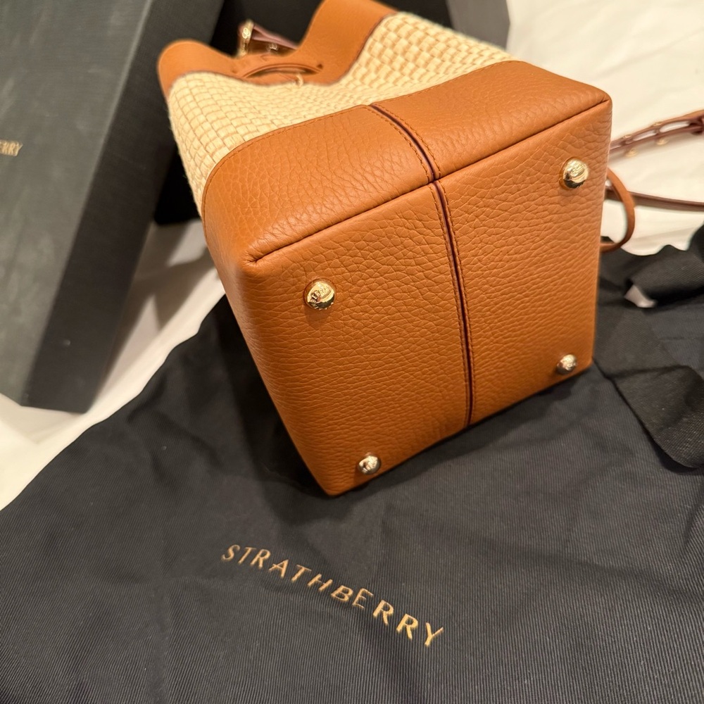 STRATHBERRY Lana Osette Bag Cotton Raffia Leather Tan Brown Shoulder Gold EUC - Picture 8 of 14